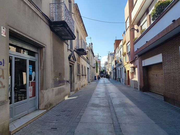 CASA EN VENTA BADALONA VENDA COMPRA CENTRE PLATJA LLARS MONTGAT TERRASSA VISTES (1)