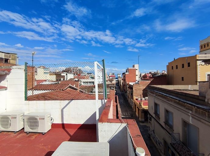 CASA EN VENTA BADALONA VENDA COMPRA CENTRE PLATJA LLARS MONTGAT TERRASSA VISTES (22)