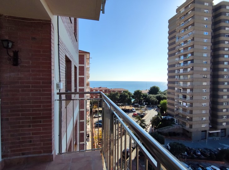 comprar piso montgat turo vistas a mar playa ascensor balcón terraza llarsmontgat (13)