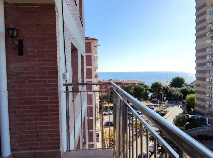 comprar piso montgat turo vistas a mar playa ascensor balcón terraza llarsmontgat (9)